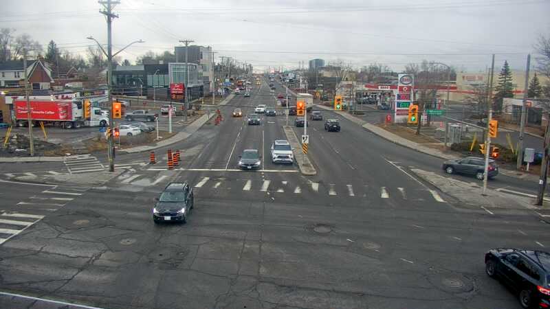 Traffic camera image at 2025-03-25 12:37:00