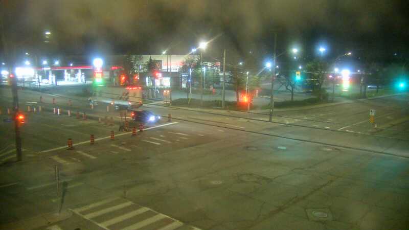 Traffic camera image at 2025-05-09 06:30:15