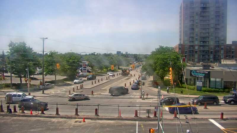 Traffic camera image at 2025-06-30 17:25:33
