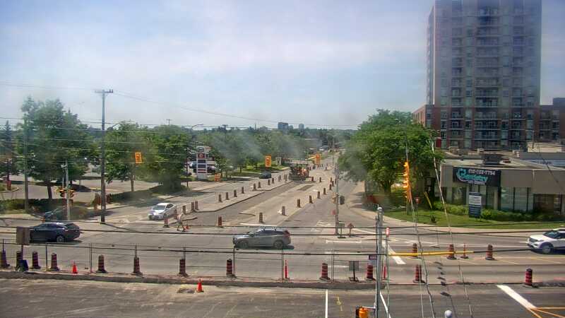 Traffic camera image at 2025-06-30 17:36:56