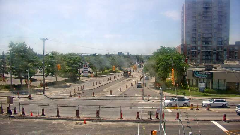 Traffic camera image at 2025-06-30 18:05:21