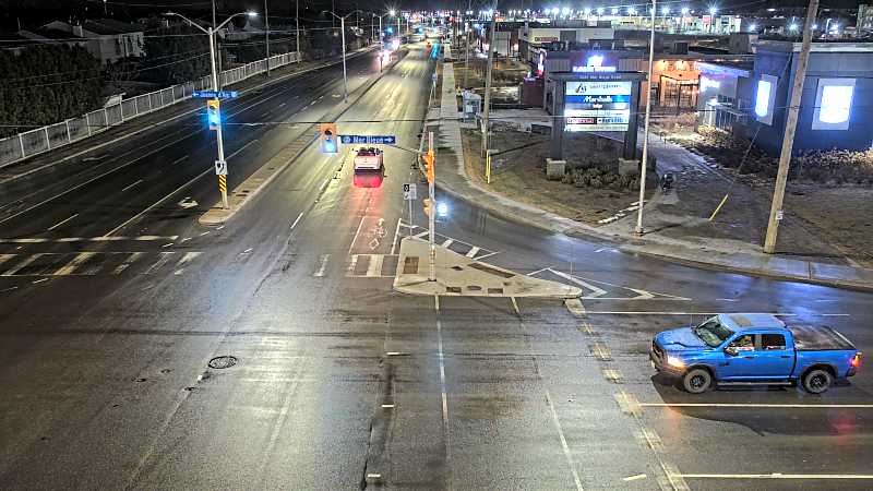 Traffic camera image at 2025-03-25 09:40:15