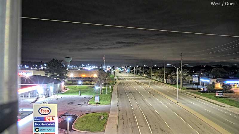 Traffic camera image at 2025-05-09 06:25:15