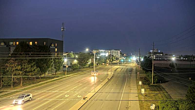 Traffic camera image at 2025-08-04 01:10:19