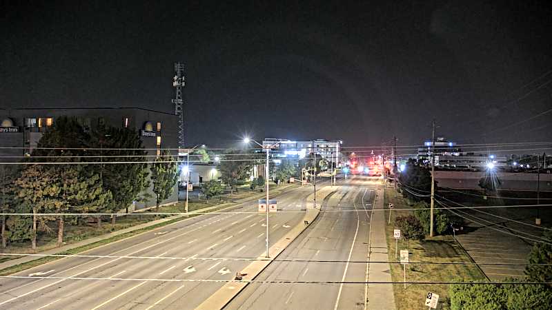 Traffic camera image at 2025-08-04 01:40:18