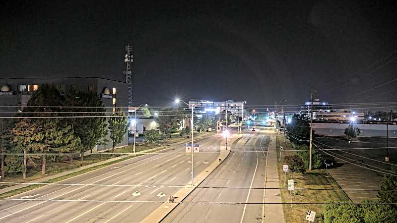 Traffic camera image at 2025-08-04 01:50:22