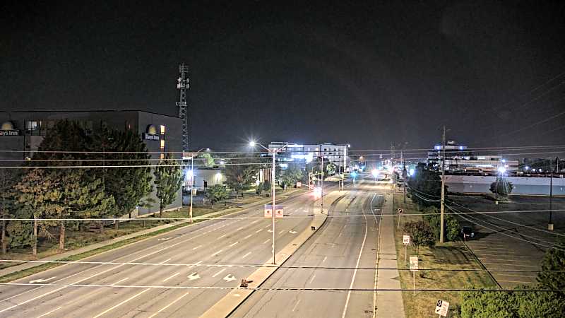 Traffic camera image at 2025-08-04 02:30:17