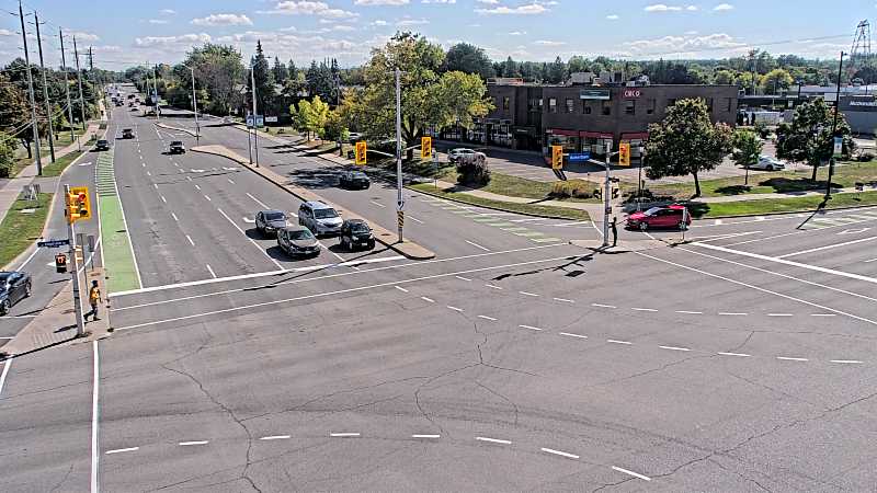 Traffic camera image at 2025-09-14 18:40:23