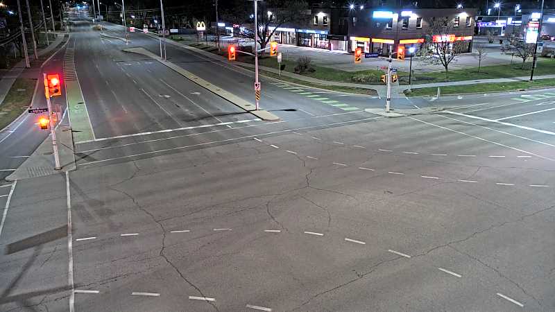 Traffic camera image at 2025-05-09 06:10:15