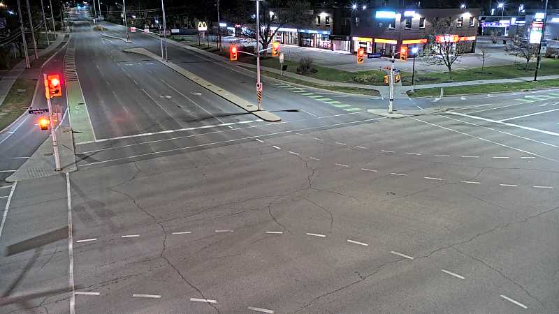 Traffic camera image at 2025-05-09 06:30:15