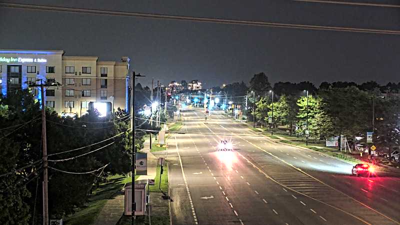 Traffic camera image at 2025-07-12 04:05:16