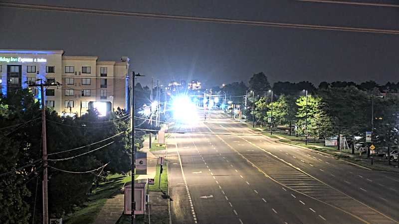 Traffic camera image at 2025-07-12 04:25:21