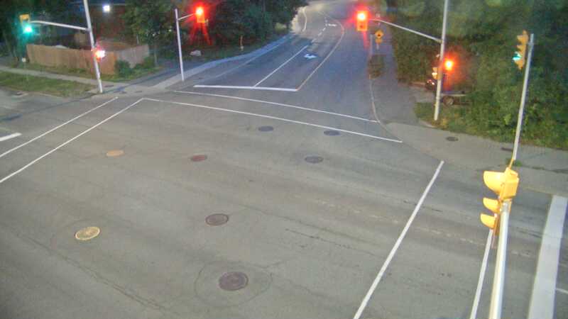 Traffic camera image at 2025-08-25 00:25:26