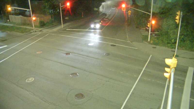 Traffic camera image at 2025-08-25 03:40:19