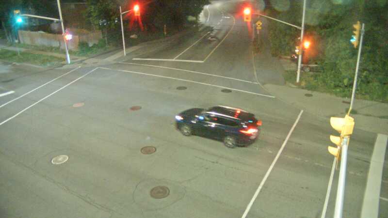 Traffic camera image at 2025-08-25 04:10:23