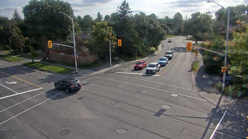 Traffic camera image at 2025-09-13 20:15:23