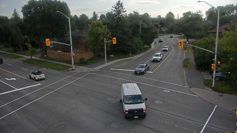 Traffic camera image at 2025-09-13 20:35:18