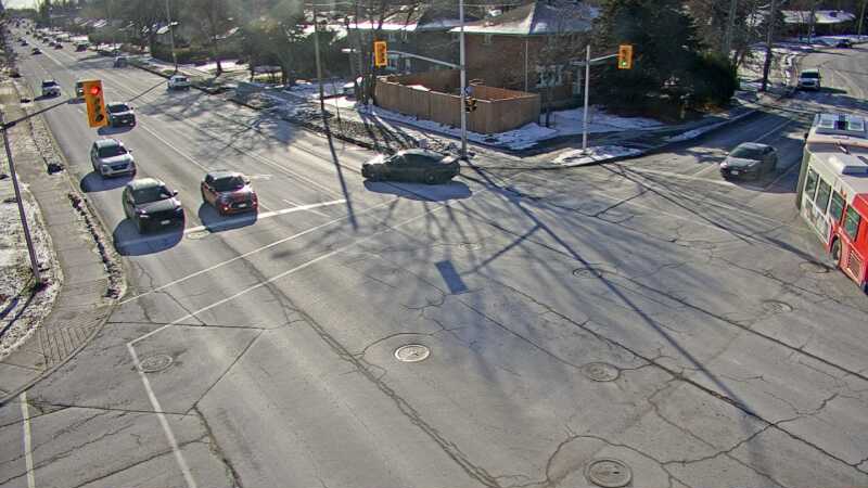 Traffic camera image at 2024-12-21 17:00:35