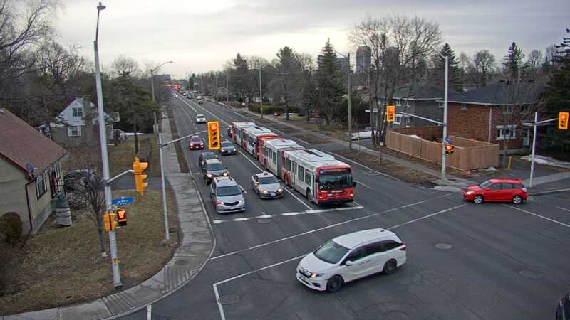 Traffic camera image at 2025-03-25 11:45:20