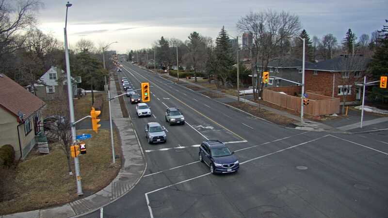 Traffic camera image at 2025-03-25 12:00:18