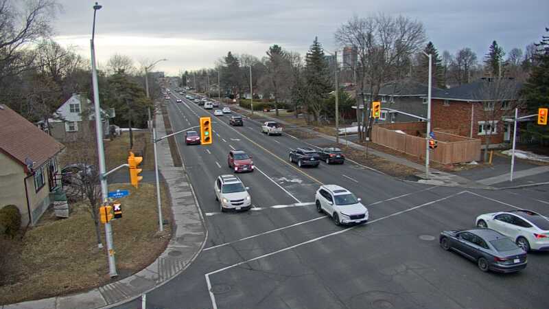 Traffic camera image at 2025-03-25 12:05:19