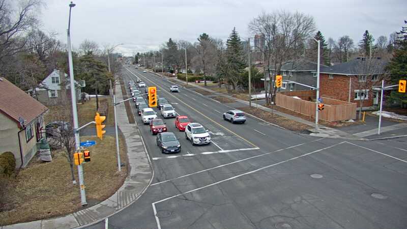 Traffic camera image at 2025-03-25 12:30:16