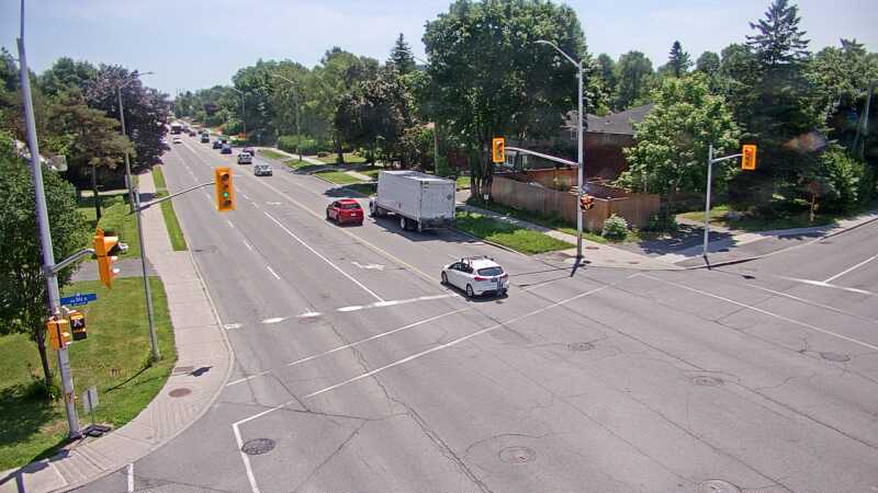 Traffic camera image at 2025-06-30 17:36:57