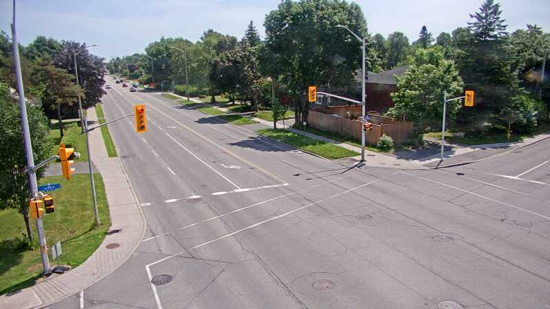 Traffic camera image at 2025-06-30 18:05:24