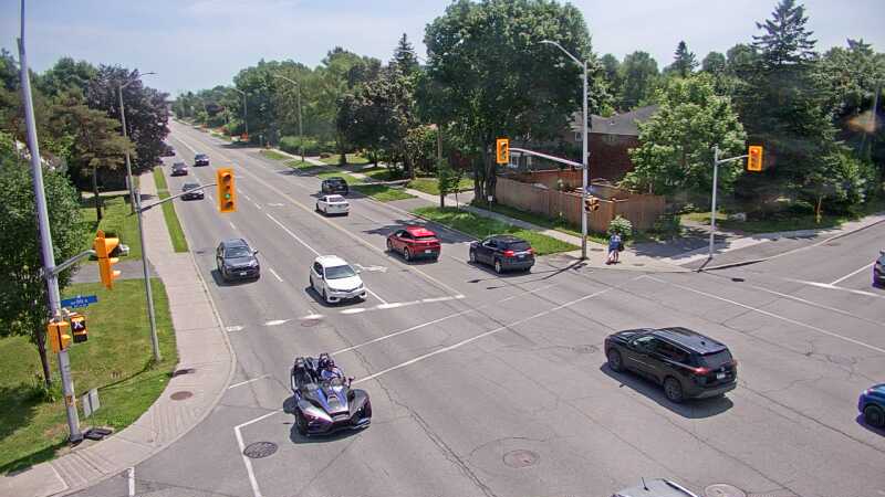 Traffic camera image at 2025-06-30 18:10:22