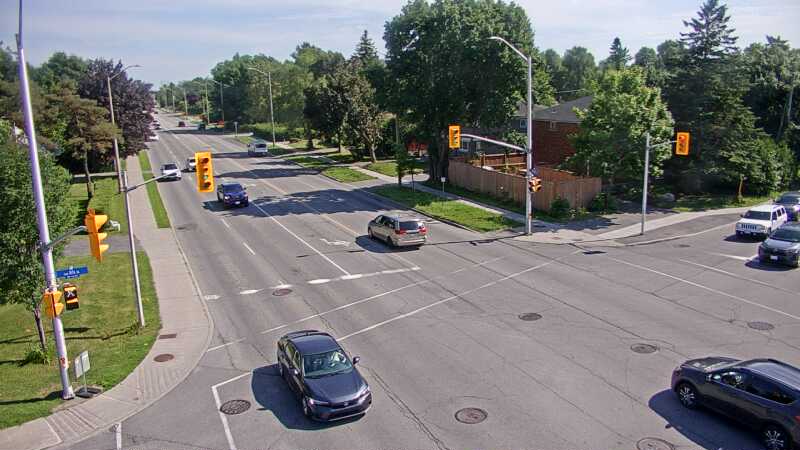 Traffic camera image at 2025-06-30 20:15:24