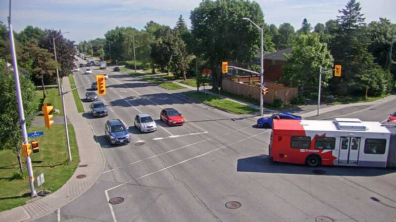 Traffic camera image at 2025-06-30 20:20:36
