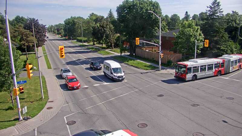 Traffic camera image at 2025-06-30 20:25:17