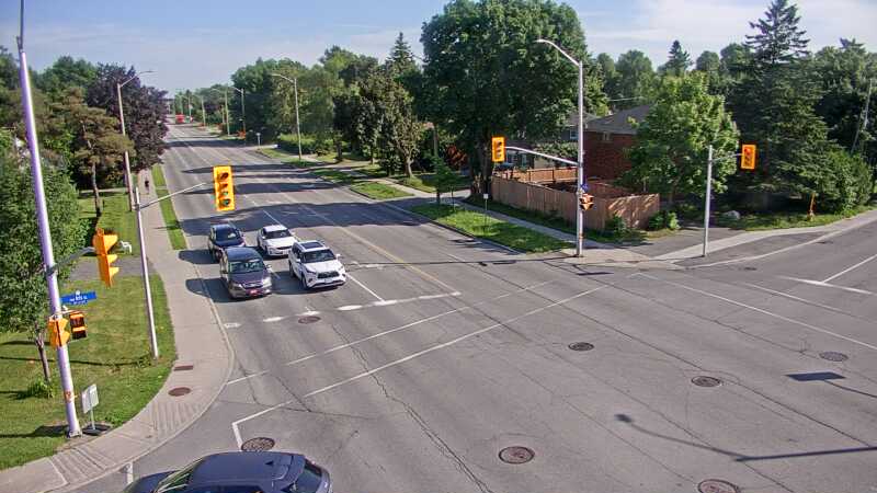 Traffic camera image at 2025-06-30 21:15:22