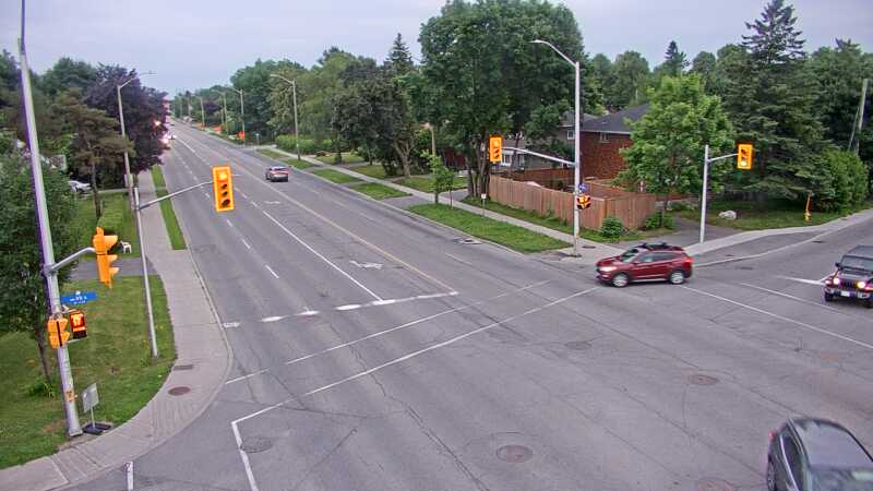 Traffic camera image at 2025-07-01 00:37:11