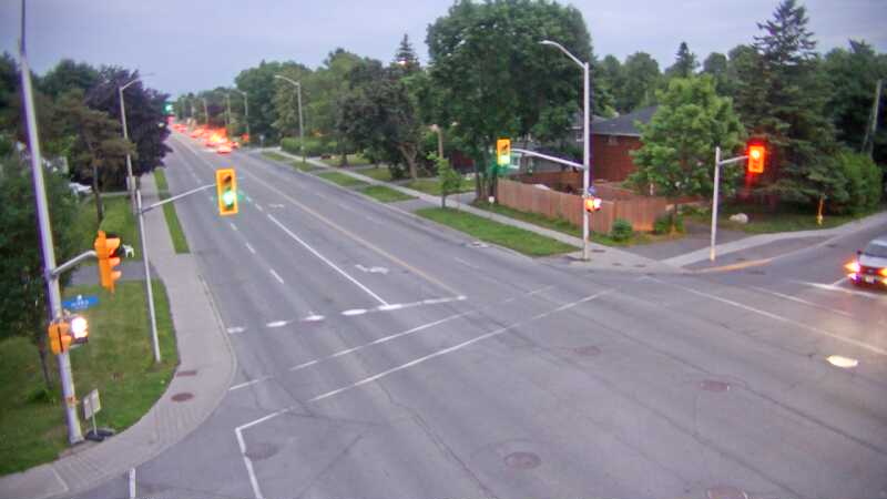 Traffic camera image at 2025-07-01 01:05:32