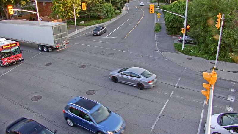 Traffic camera image at 2025-07-19 00:00:20