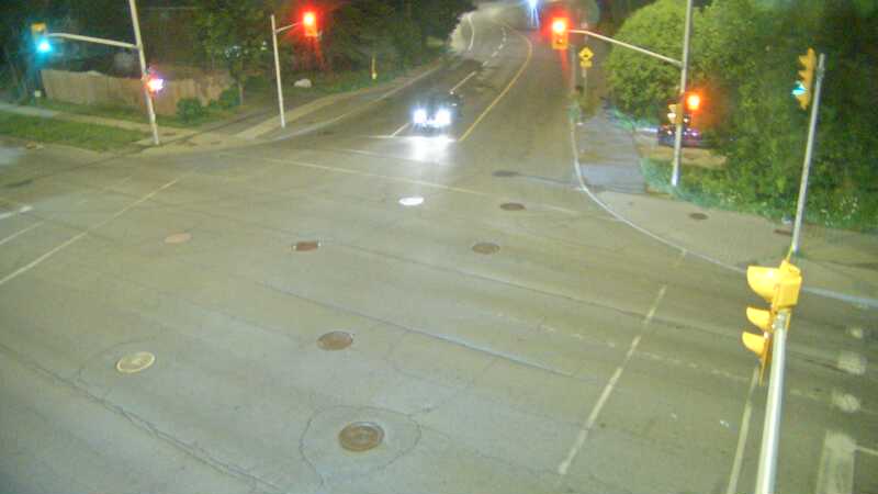 Traffic camera image at 2025-07-31 02:05:21