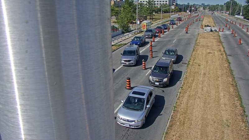Traffic camera image at 2025-08-24 14:30:22