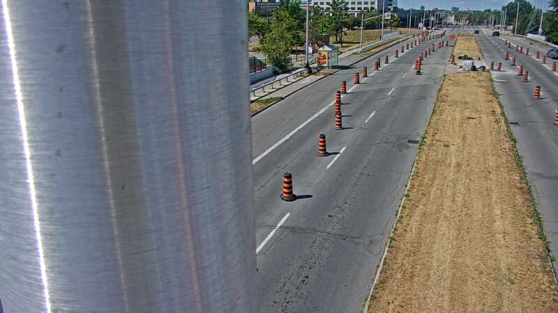Traffic camera image at 2025-08-24 15:25:26
