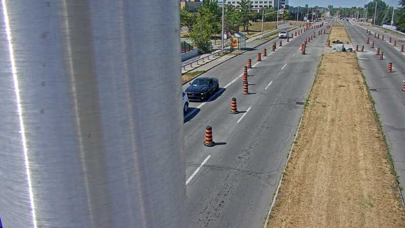Traffic camera image at 2025-08-24 15:35:20