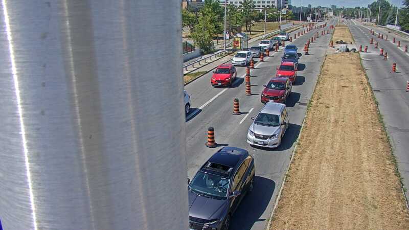 Traffic camera image at 2025-08-24 15:40:24