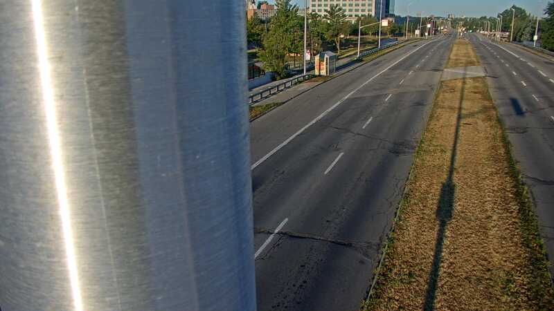 Traffic camera image at 2025-08-31 11:10:23