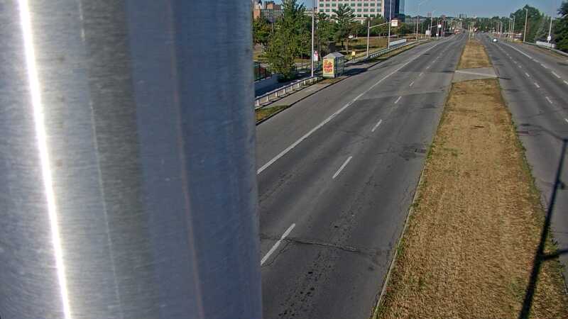 Traffic camera image at 2025-08-31 12:10:29