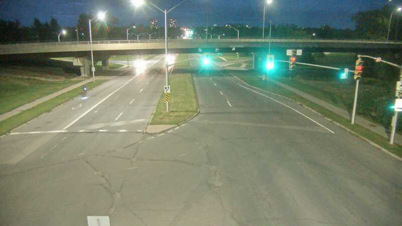 Traffic camera image at 2025-09-07 00:05:19