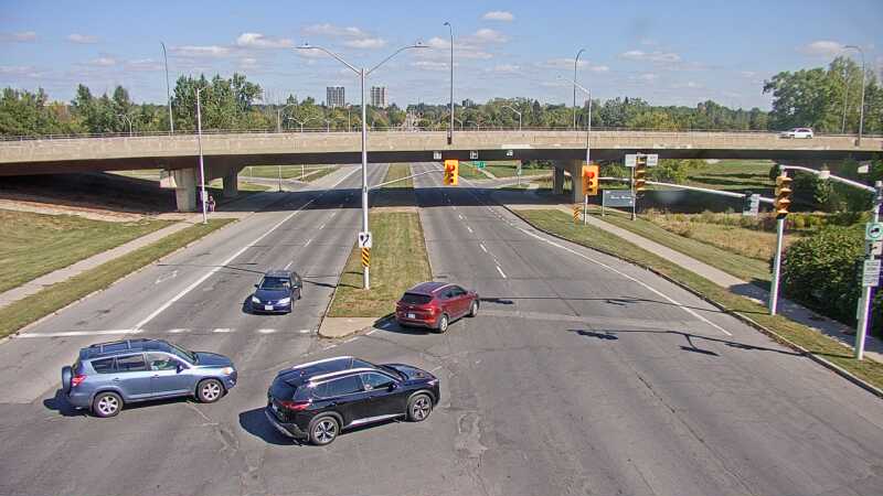 Traffic camera image at 2025-09-14 18:30:25