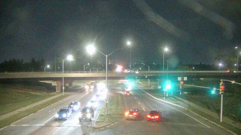 Traffic camera image at 2025-09-18 00:05:25