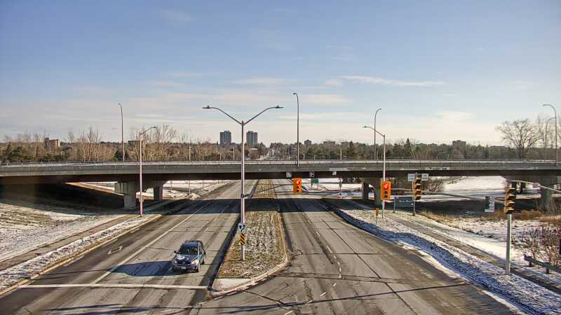 Traffic camera image at 2024-12-21 15:20:29