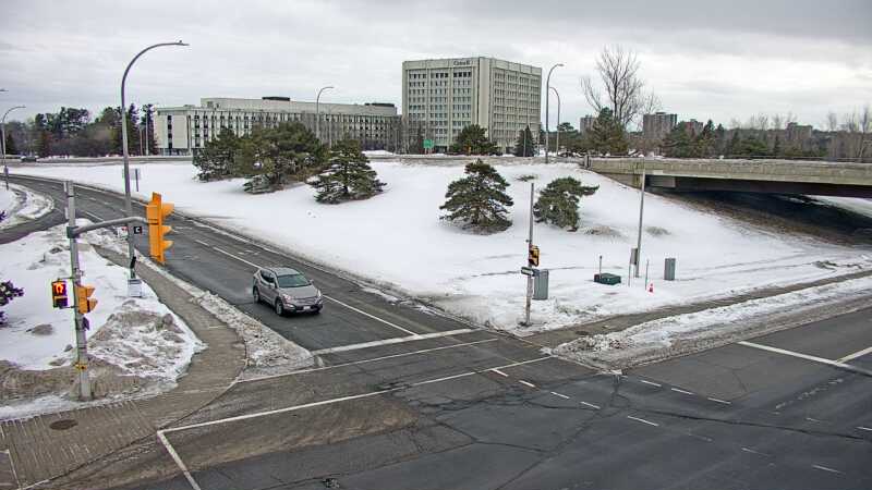 Traffic camera image at 2025-03-09 13:10:14