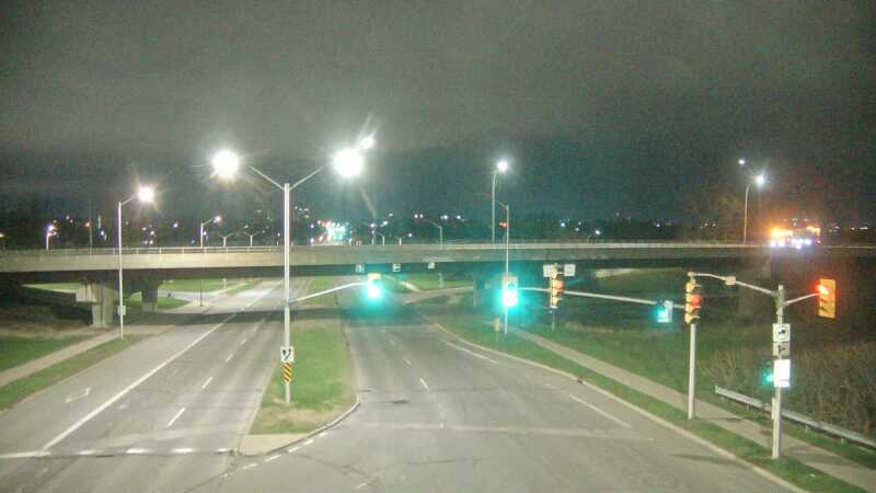 Traffic camera image at 2025-05-09 06:20:20
