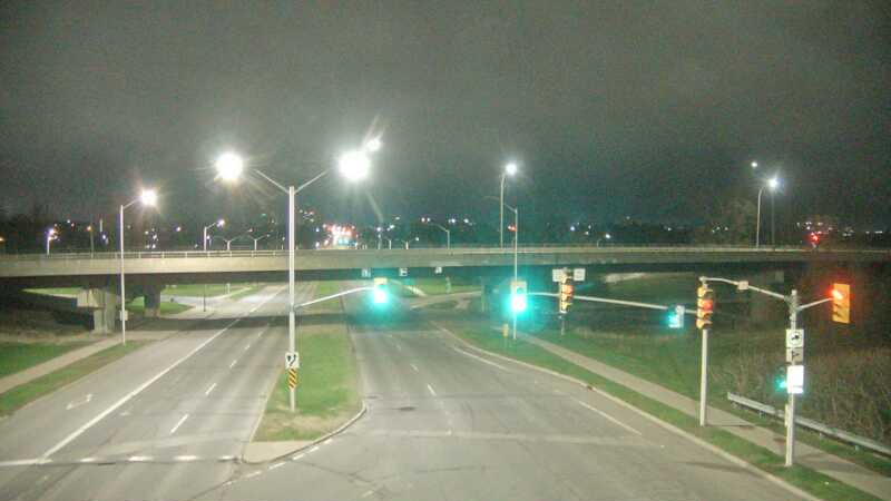 Traffic camera image at 2025-05-09 07:15:15